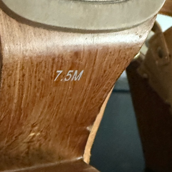 G by GUESS wedge heels - Picture 4 of 4